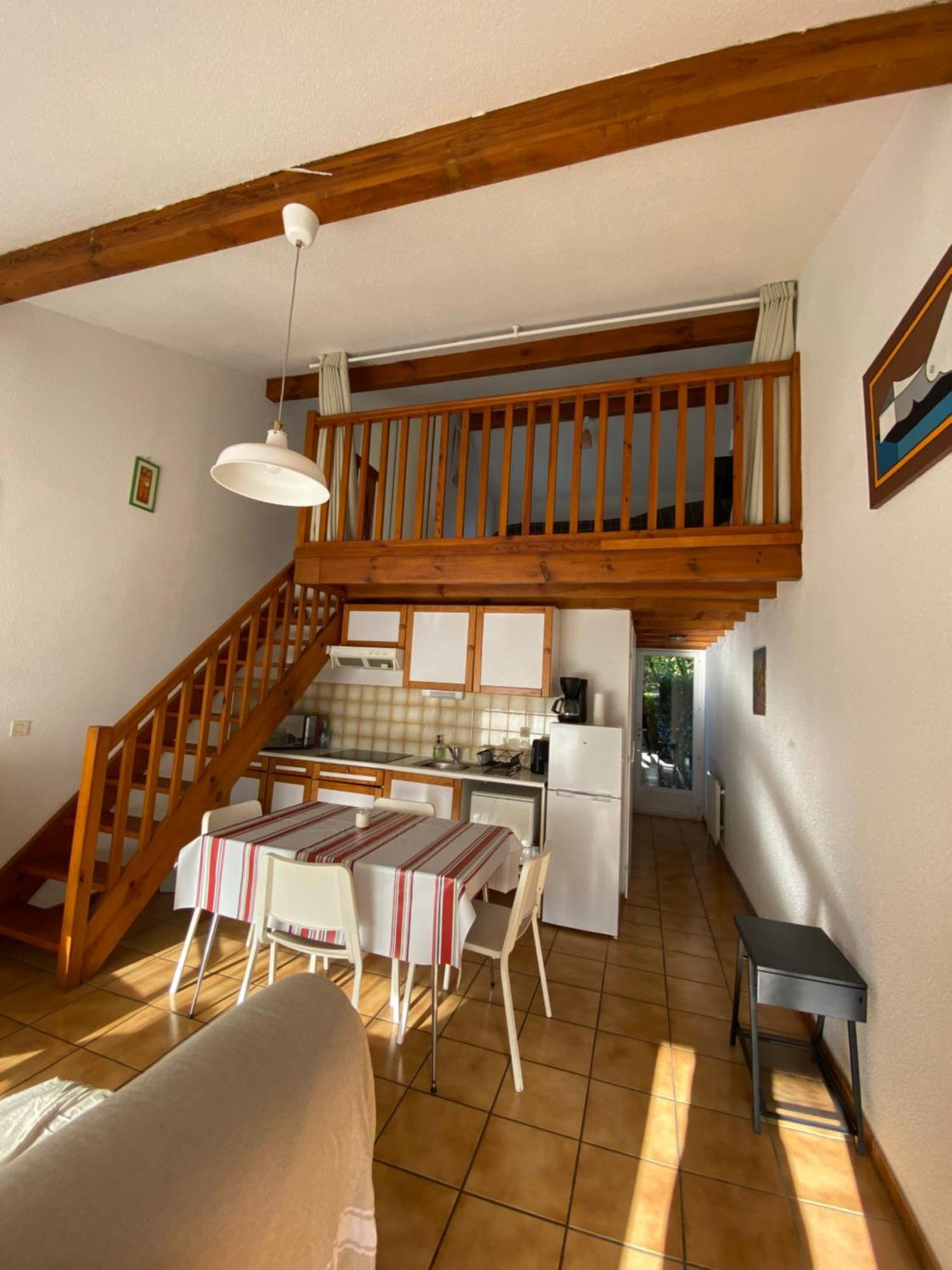 Maison Classee Avec Jardinets A 800M De La Plage 卡布勒通 外观 照片